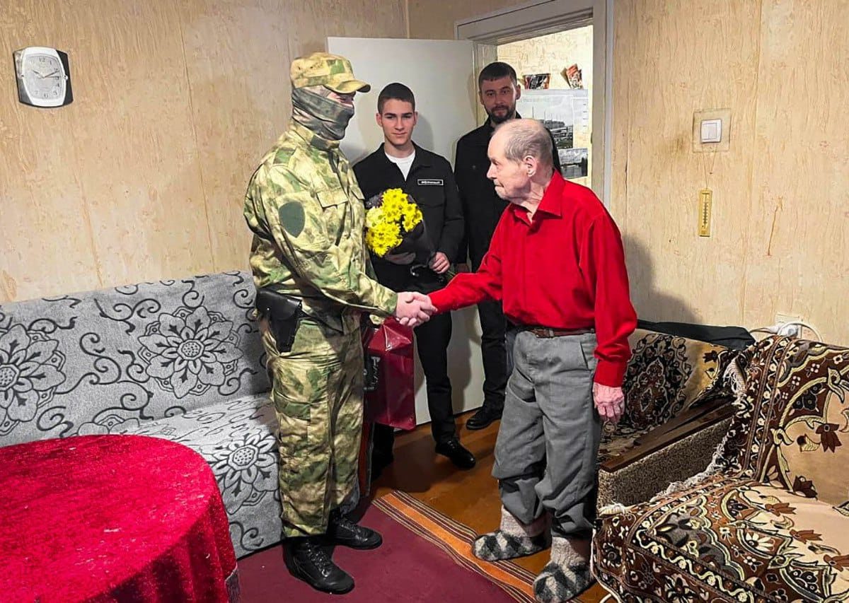 184b7f78-0b44-4f48-8f32-b216e1e51852